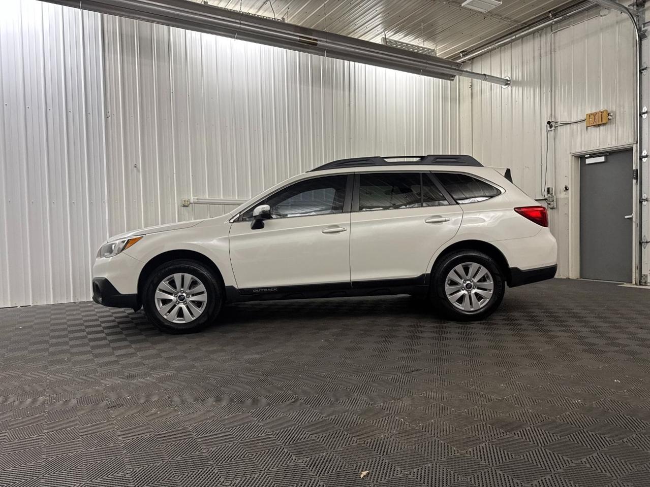Subaru Outback  2016
