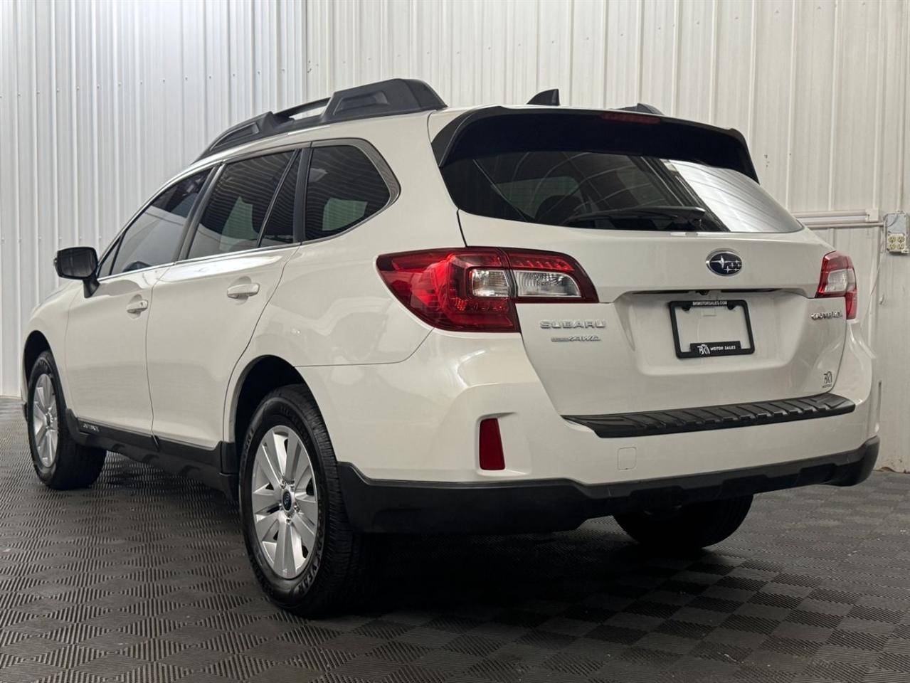 Subaru Outback  2016