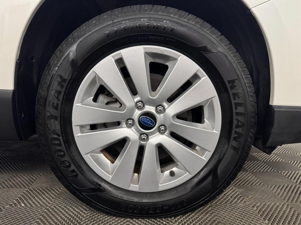 Subaru Outback  2016