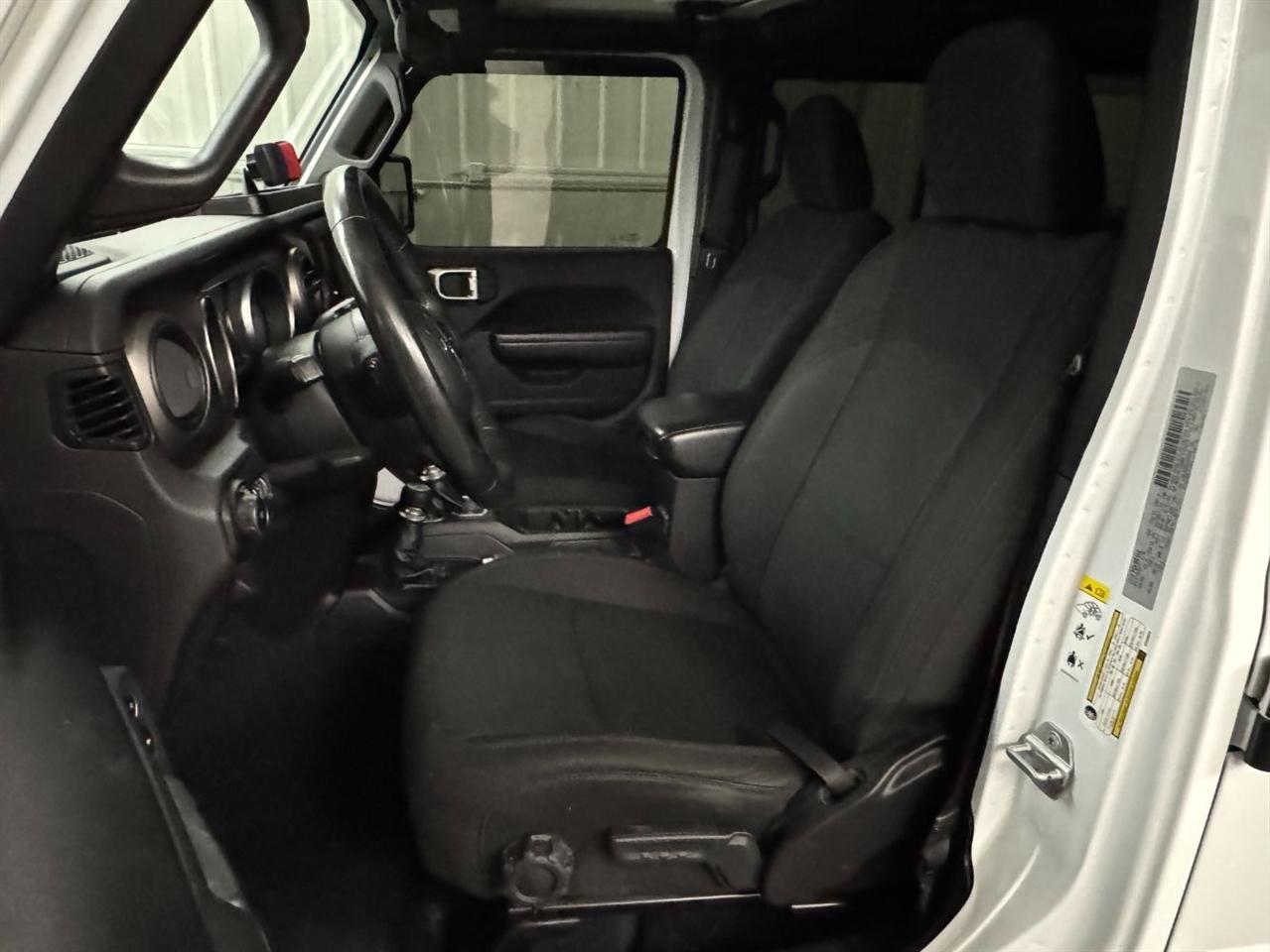 Jeep Wrangler Unlimited Sport 2019