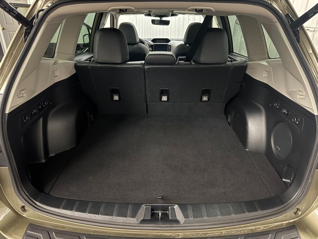 Subaru Forester photo 8