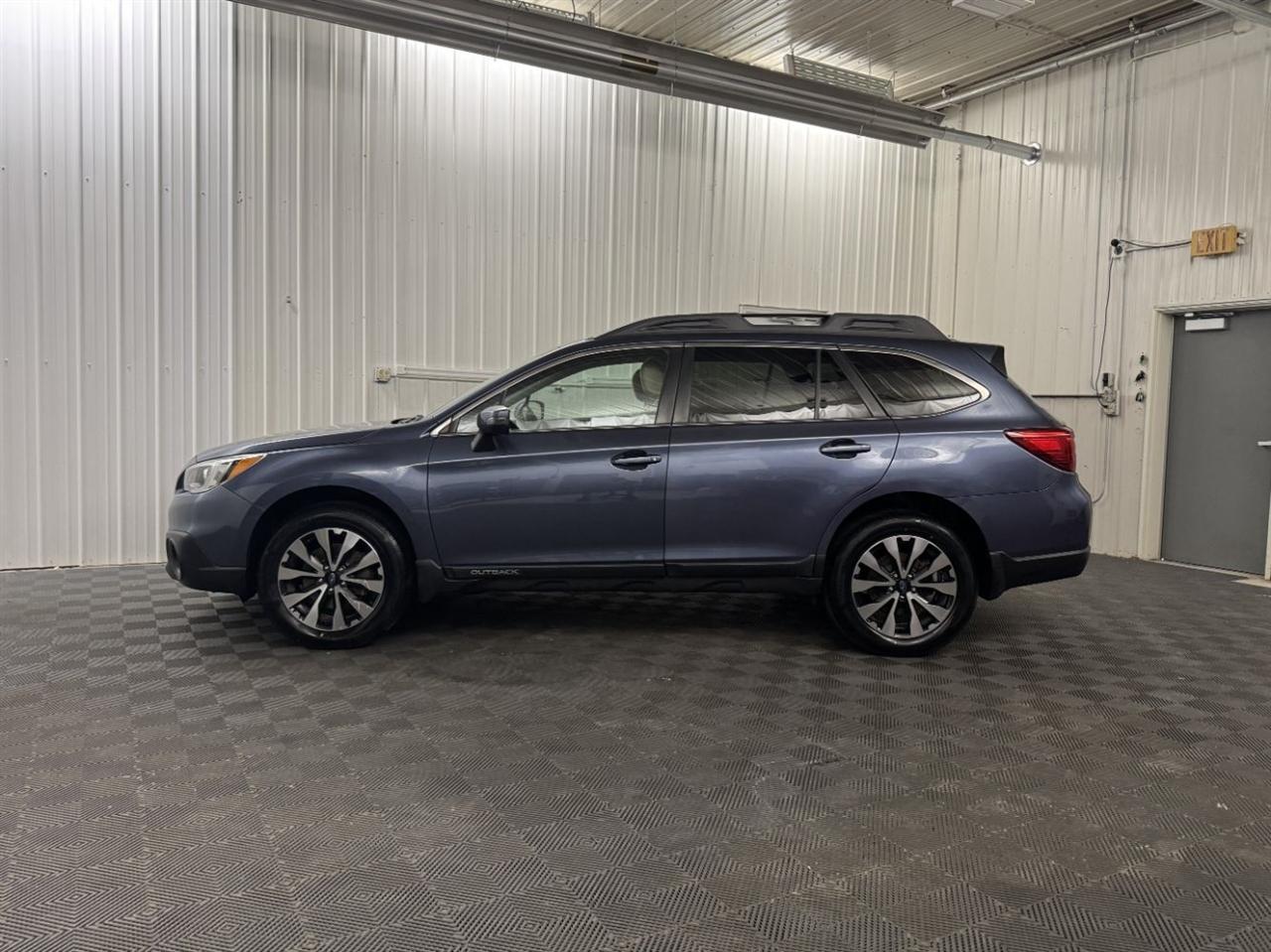 Subaru Outback  2017