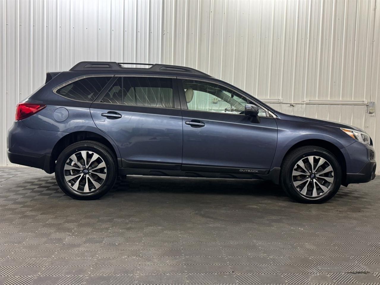 Subaru Outback  2017