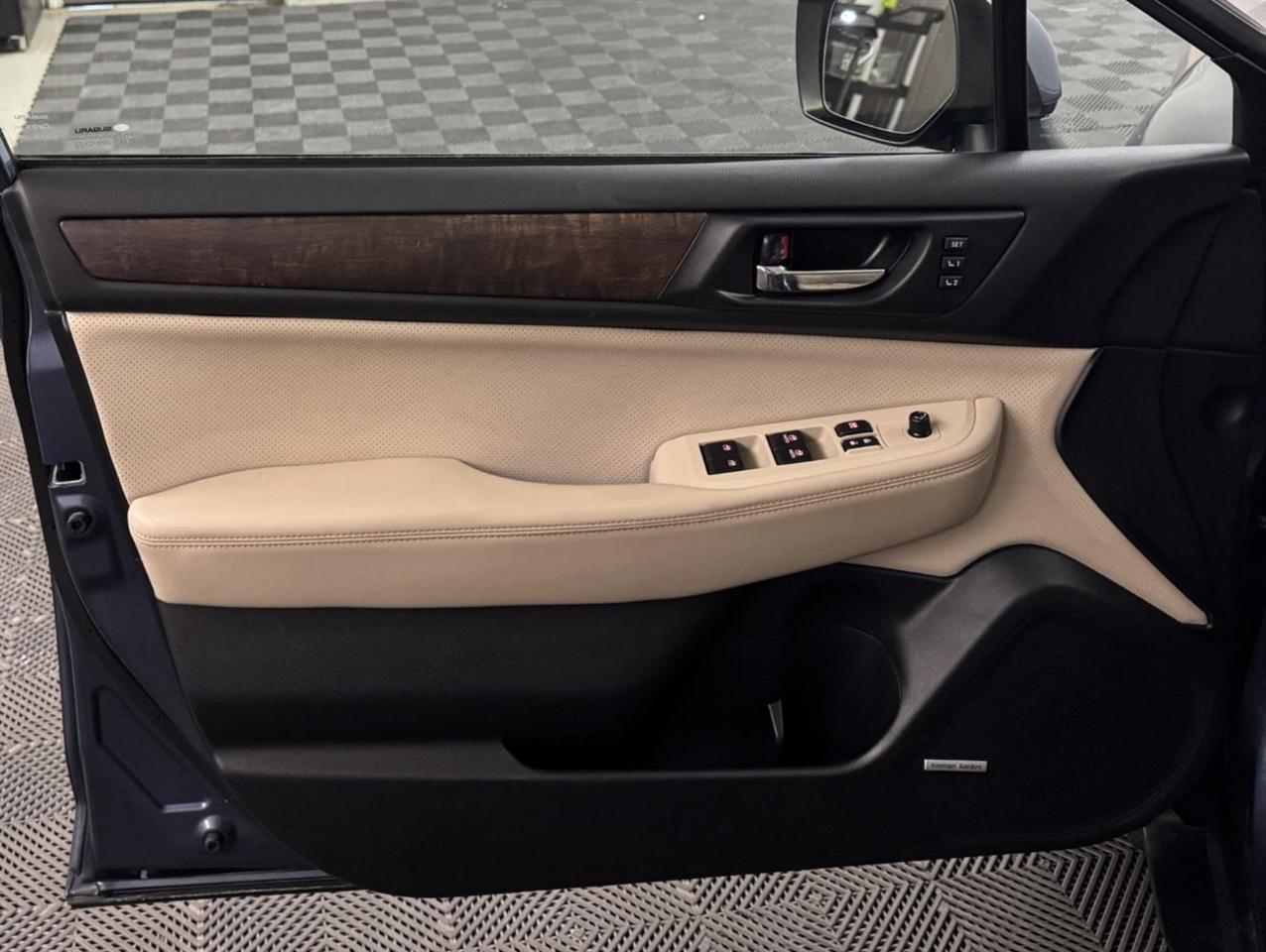 Subaru Outback  2017
