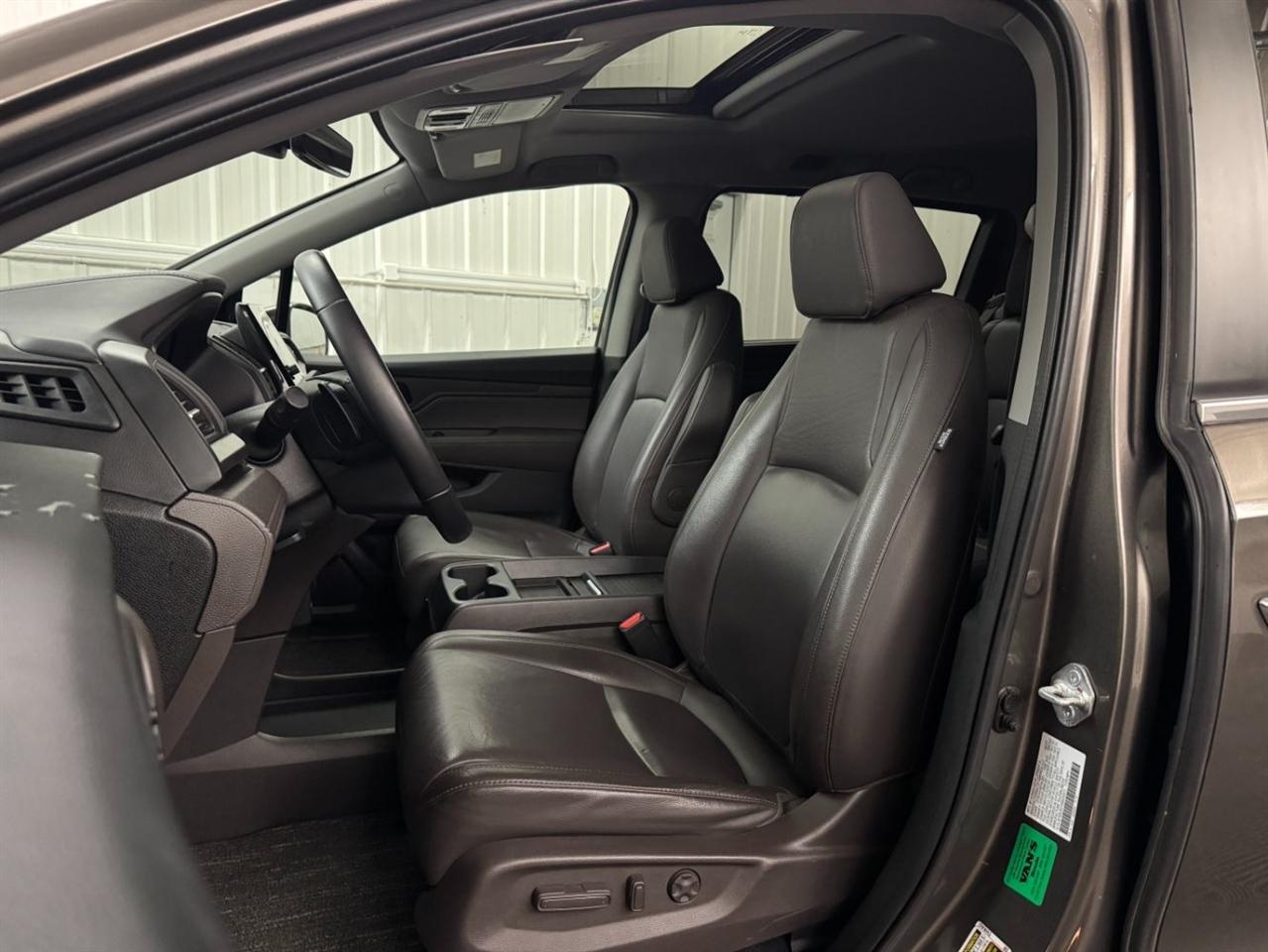 Honda Odyssey photo 7