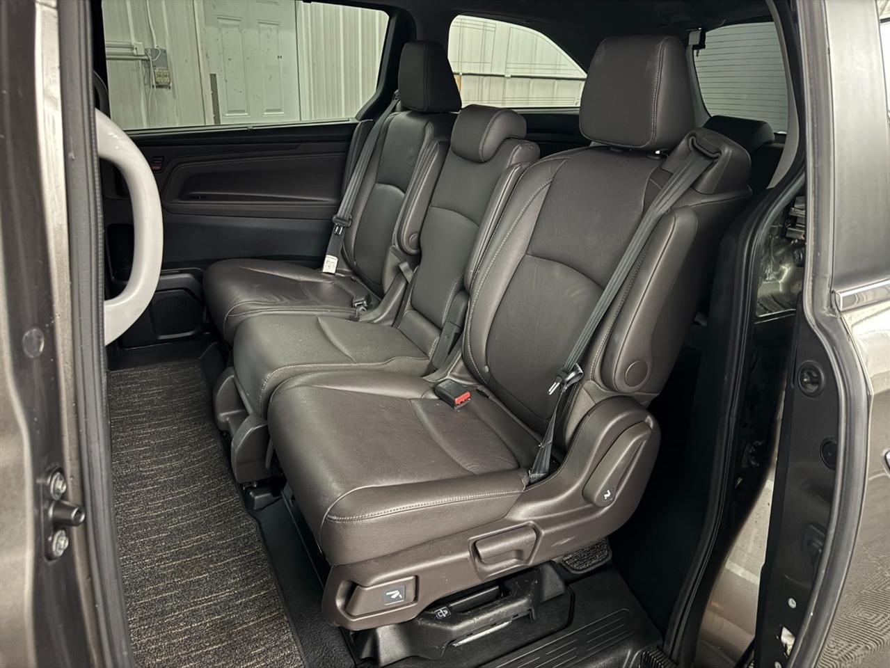 Honda Odyssey photo 8