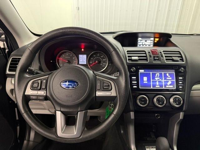 Subaru Forester photo 10