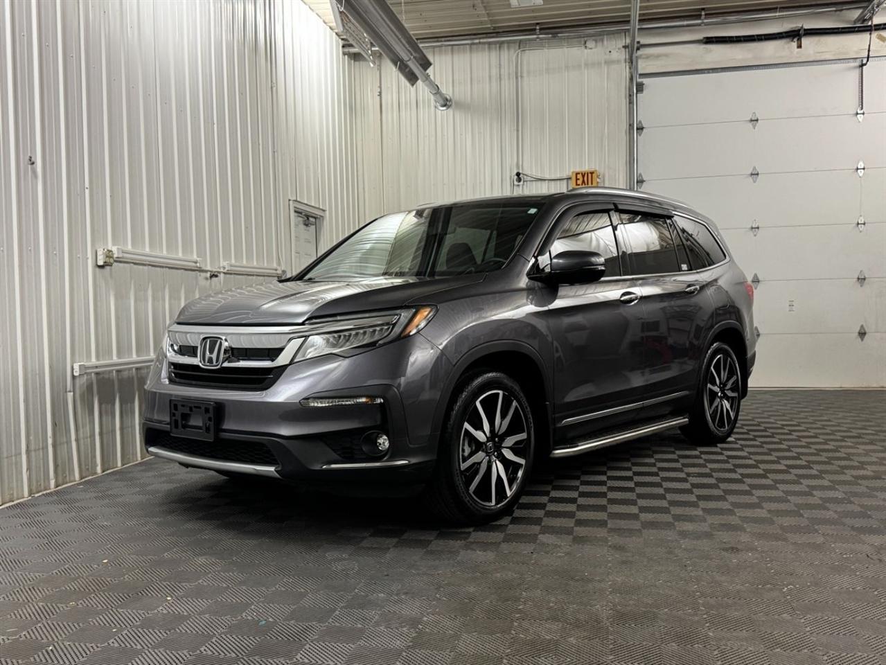 2022 Honda Pilot AWD Touring 7 Passenger