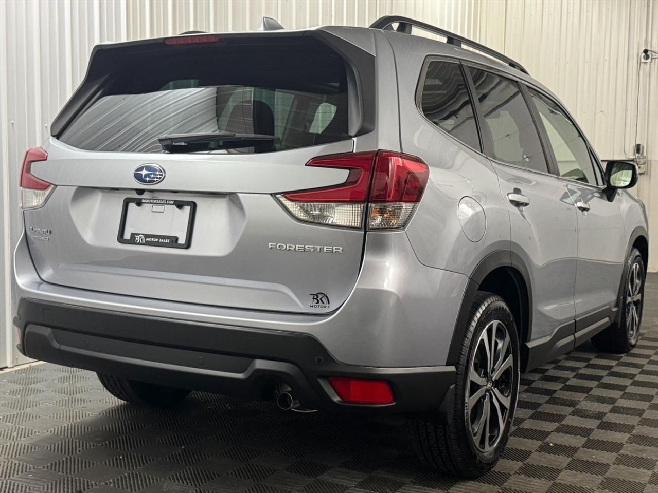 Subaru Forester  2023