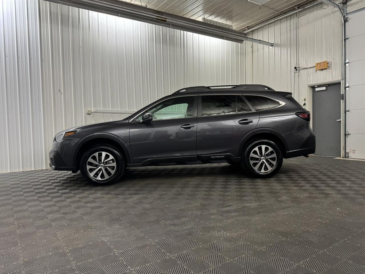 Subaru Outback  2022
