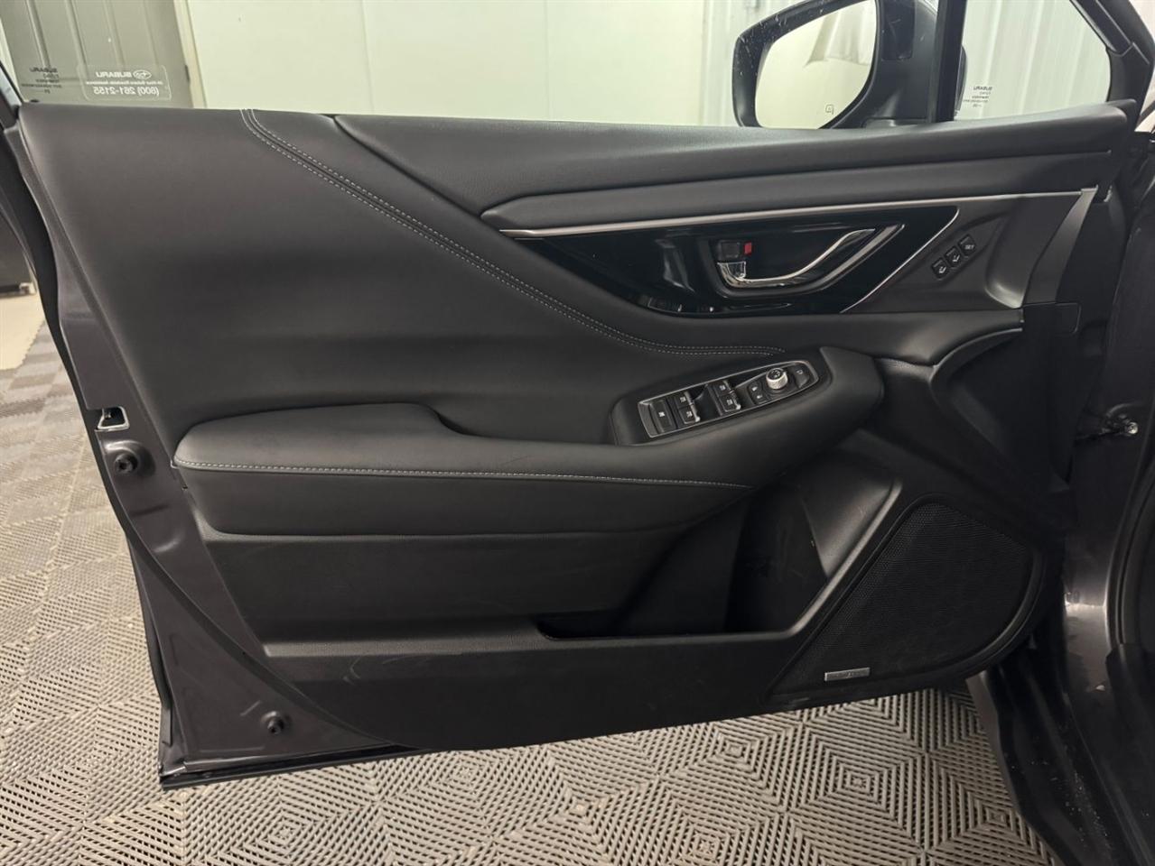 Subaru Outback  2025