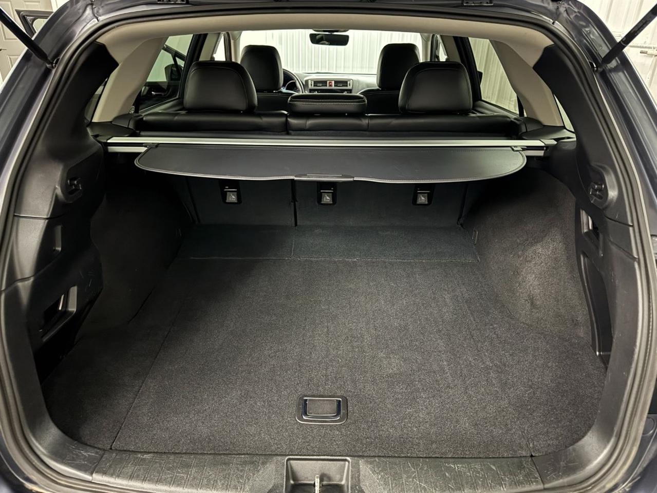 Subaru Outback  2017