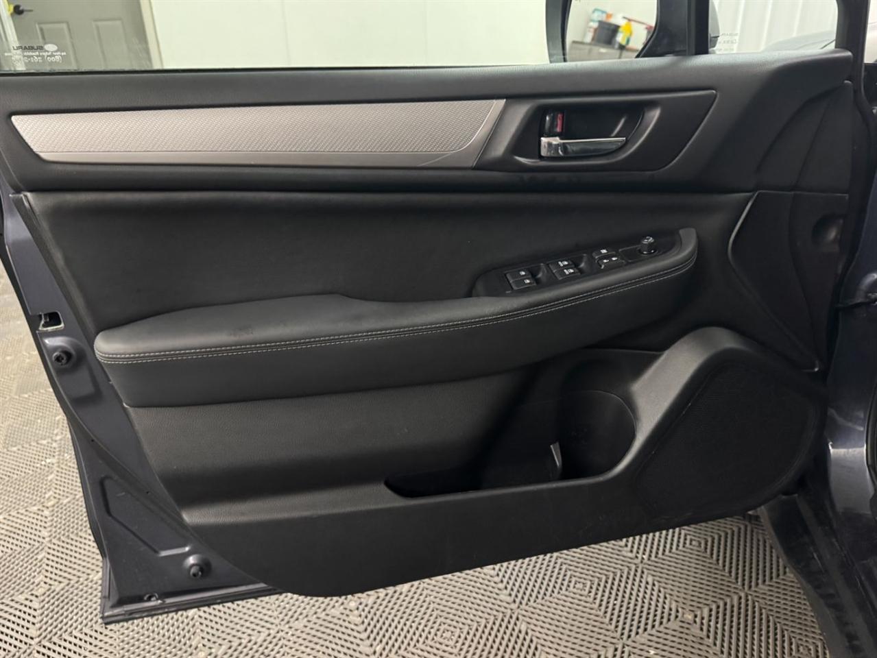 Subaru Outback  2017