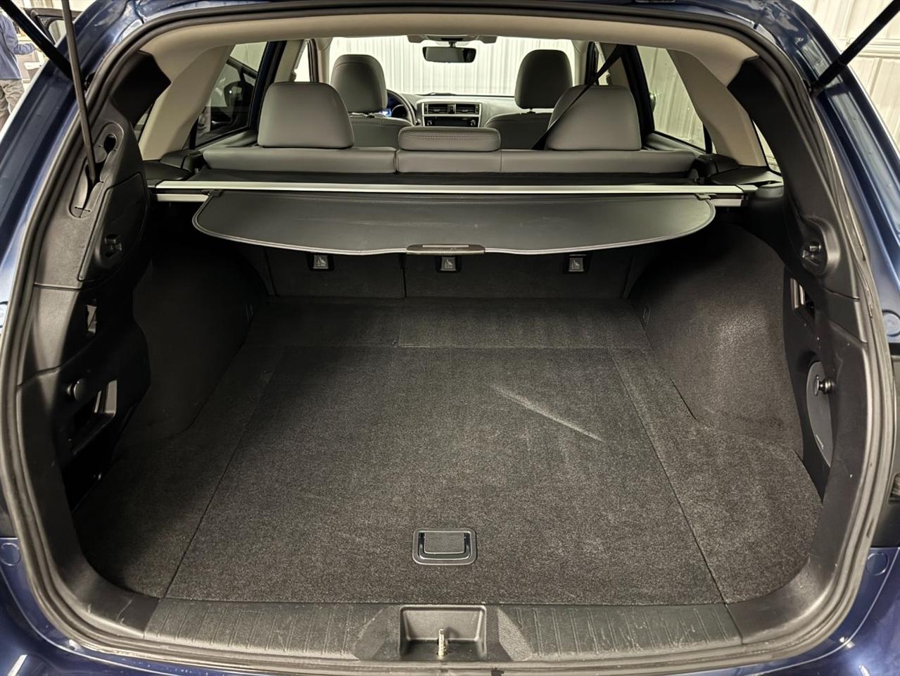 Subaru Outback  2019
