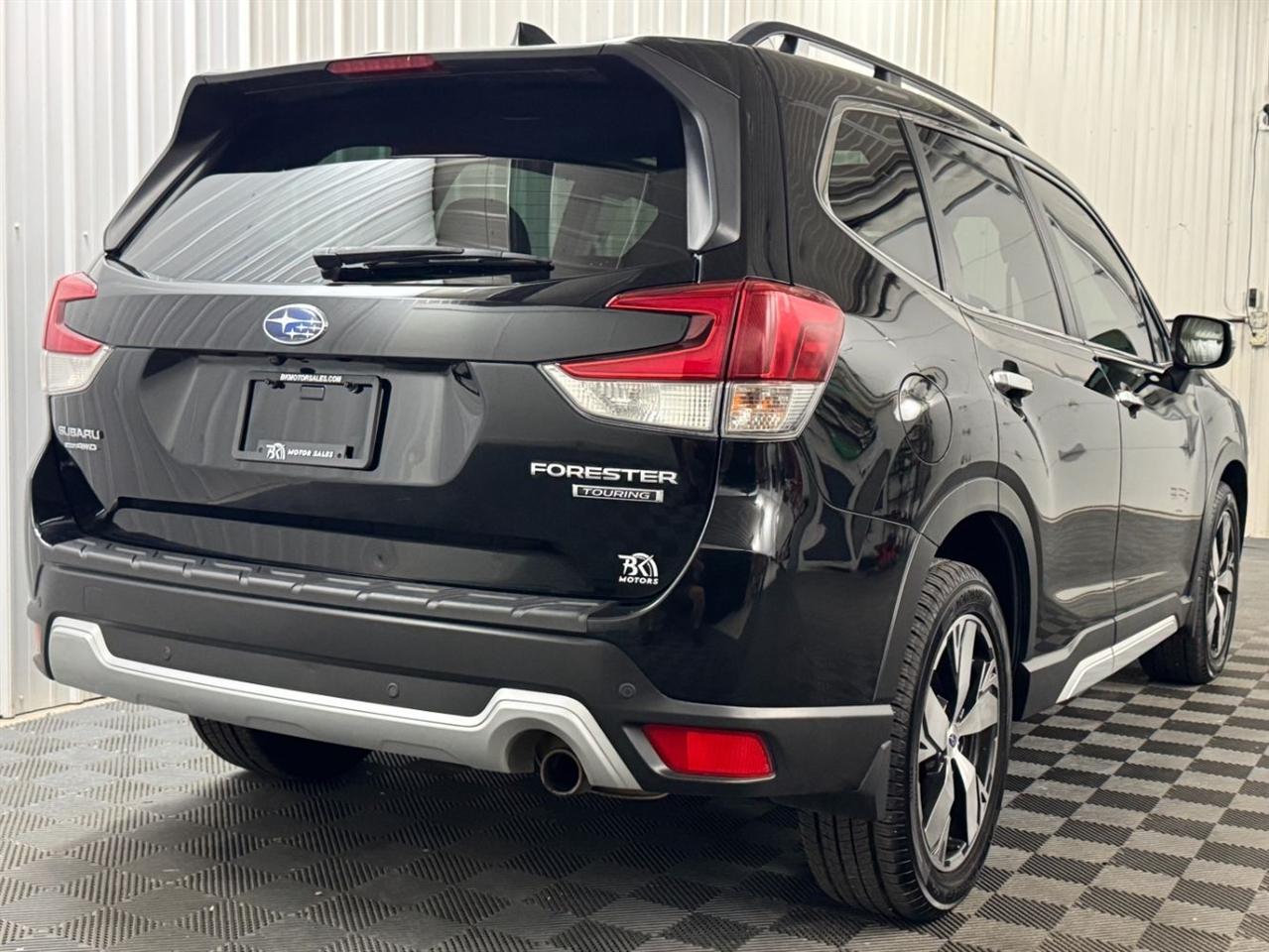 Subaru Forester photo 4