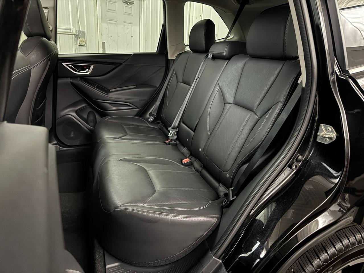 Subaru Forester photo 8