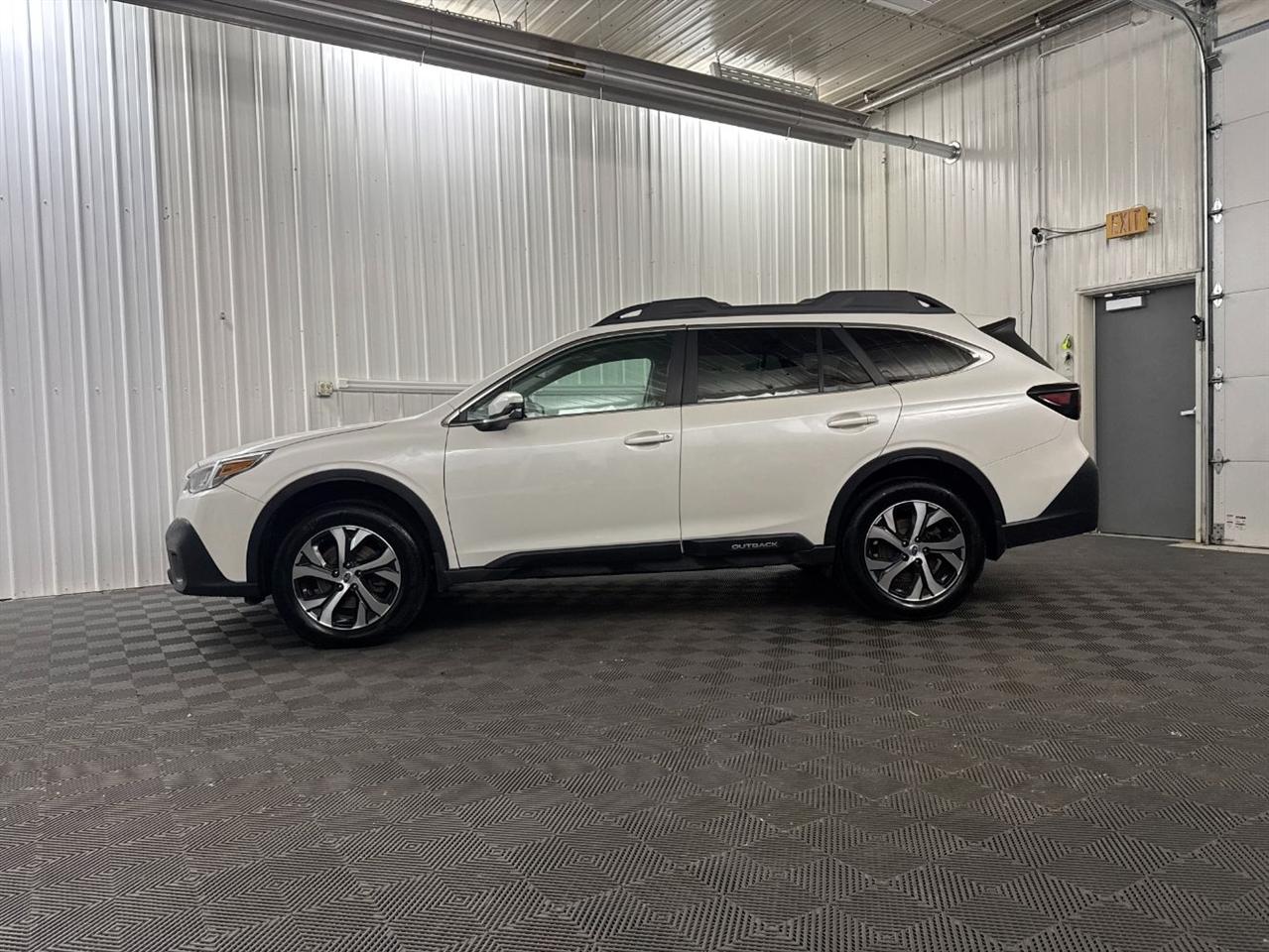 Subaru Outback  2020