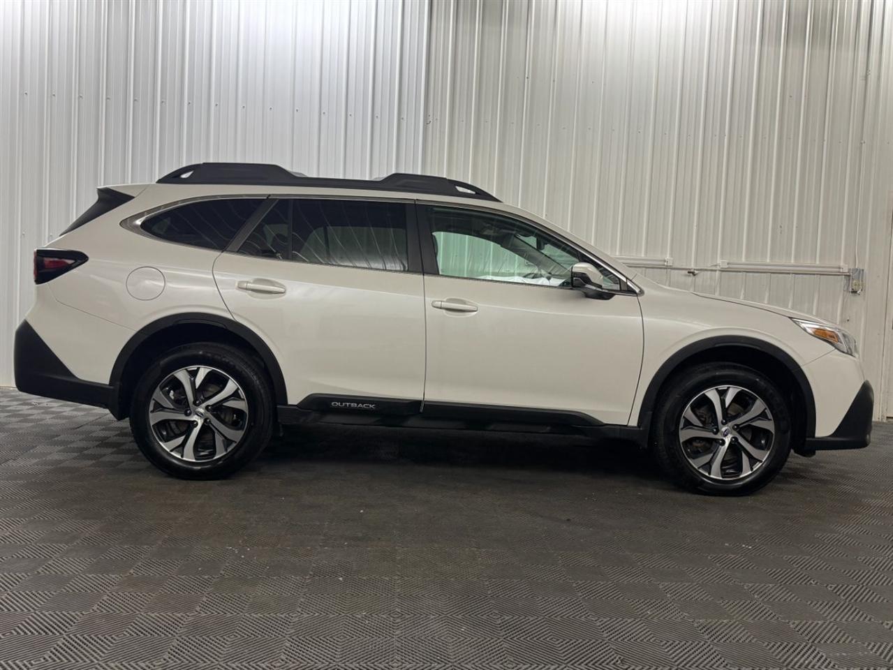 Subaru Outback  2020