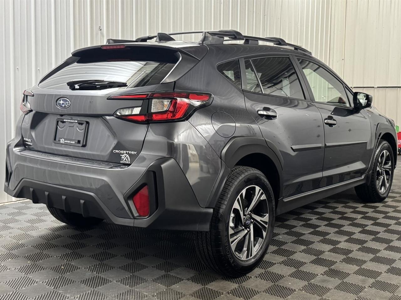 Subaru Crosstrek photo 4