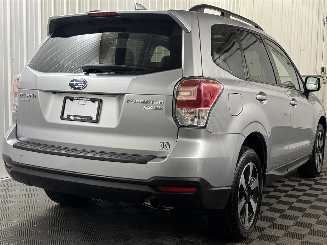 Subaru Forester  2017