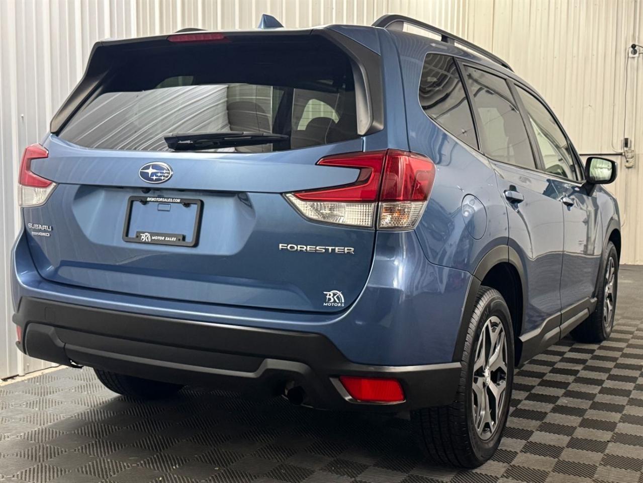 Subaru Forester photo 4