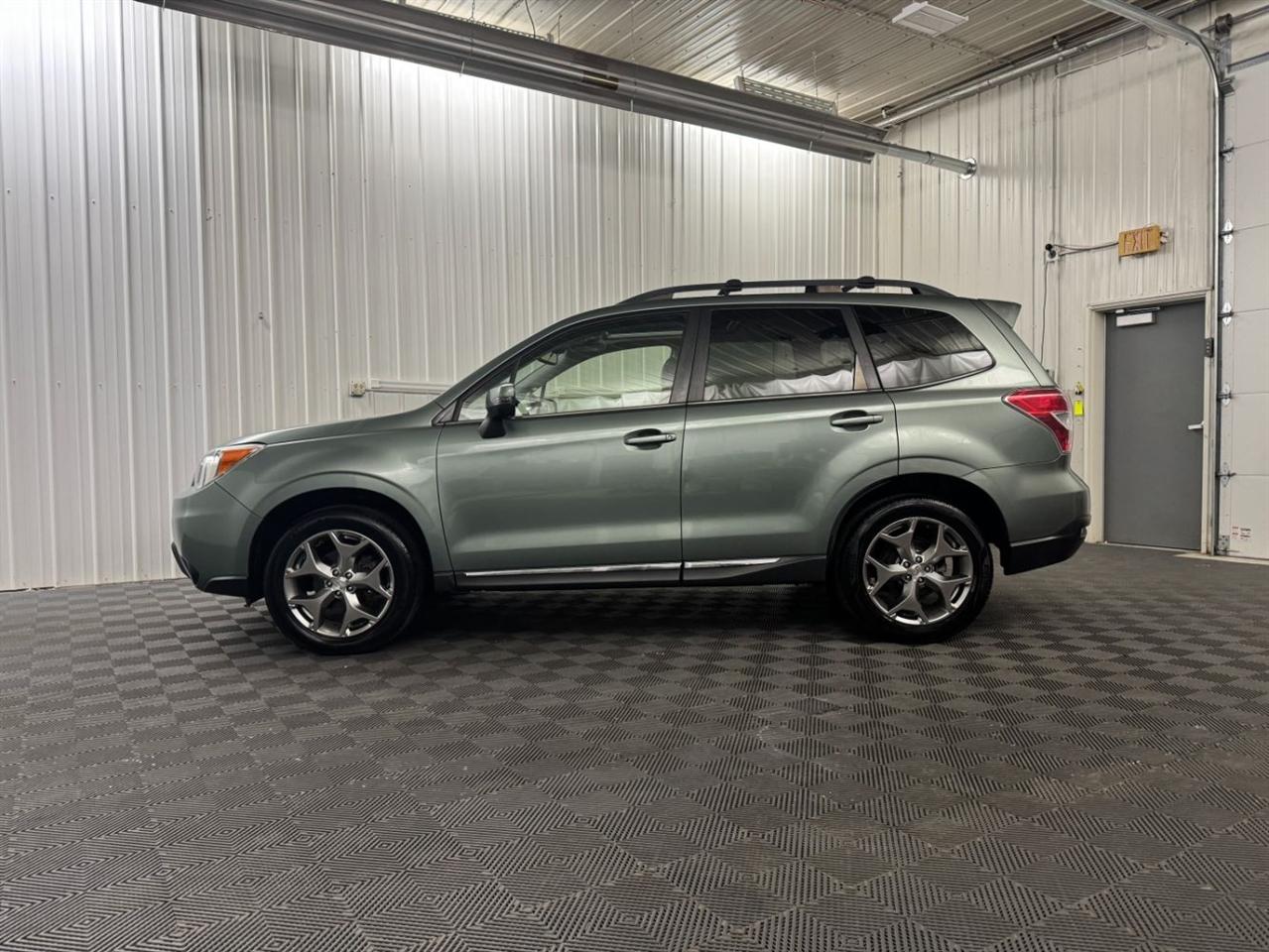 Subaru Forester  2016