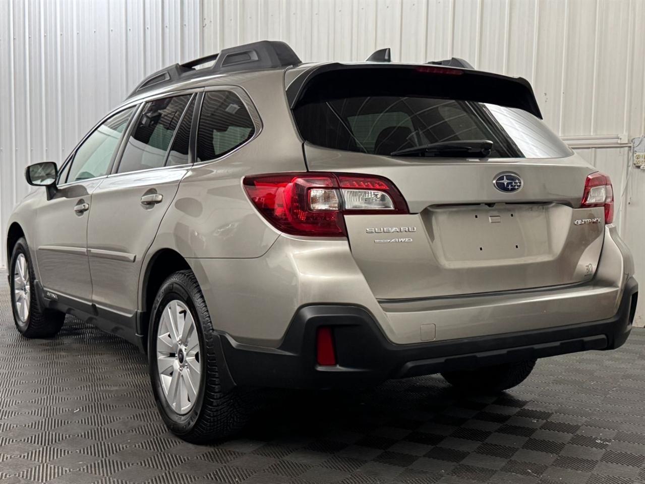 Subaru Outback  2019