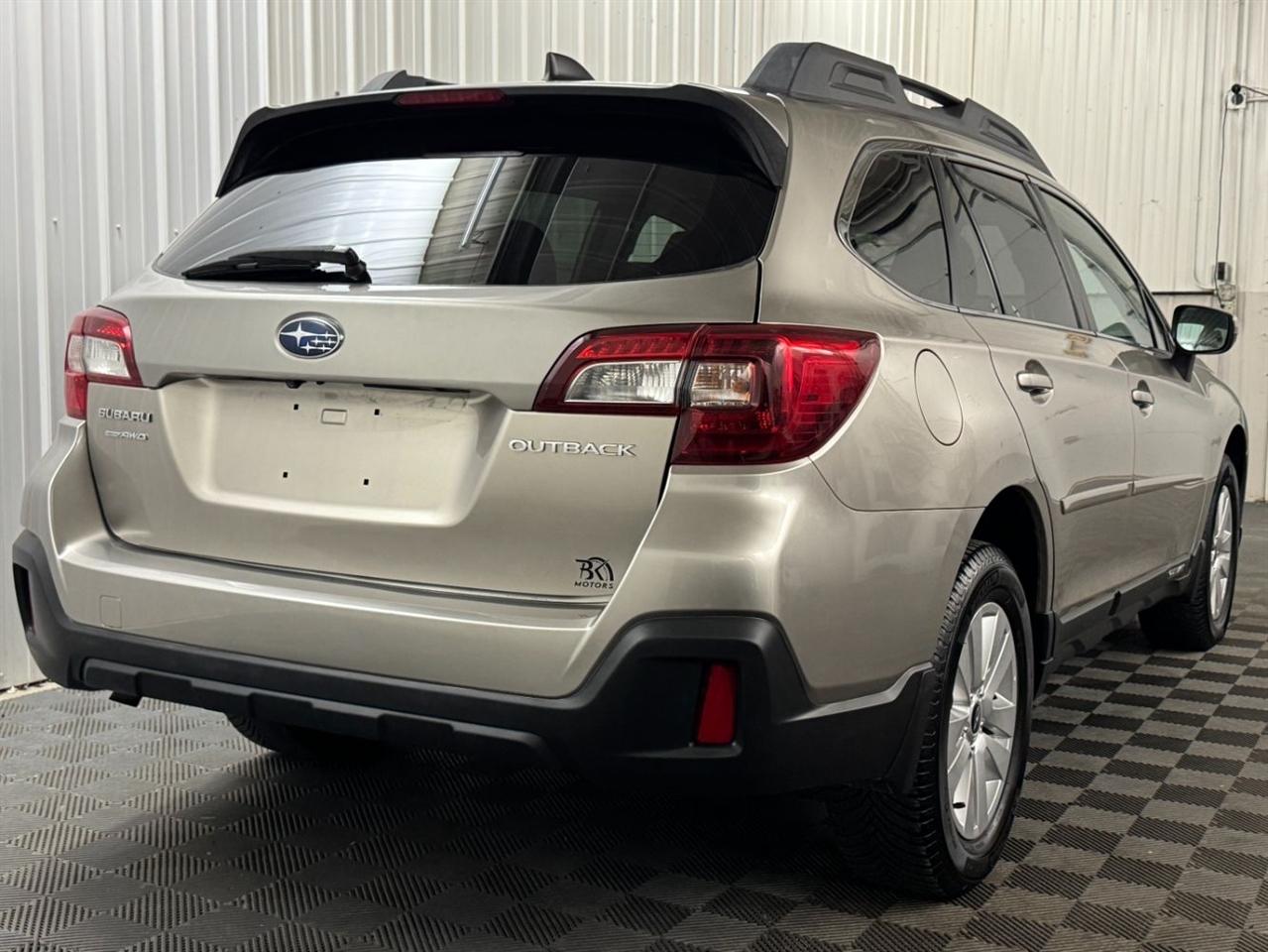Subaru Outback  2019