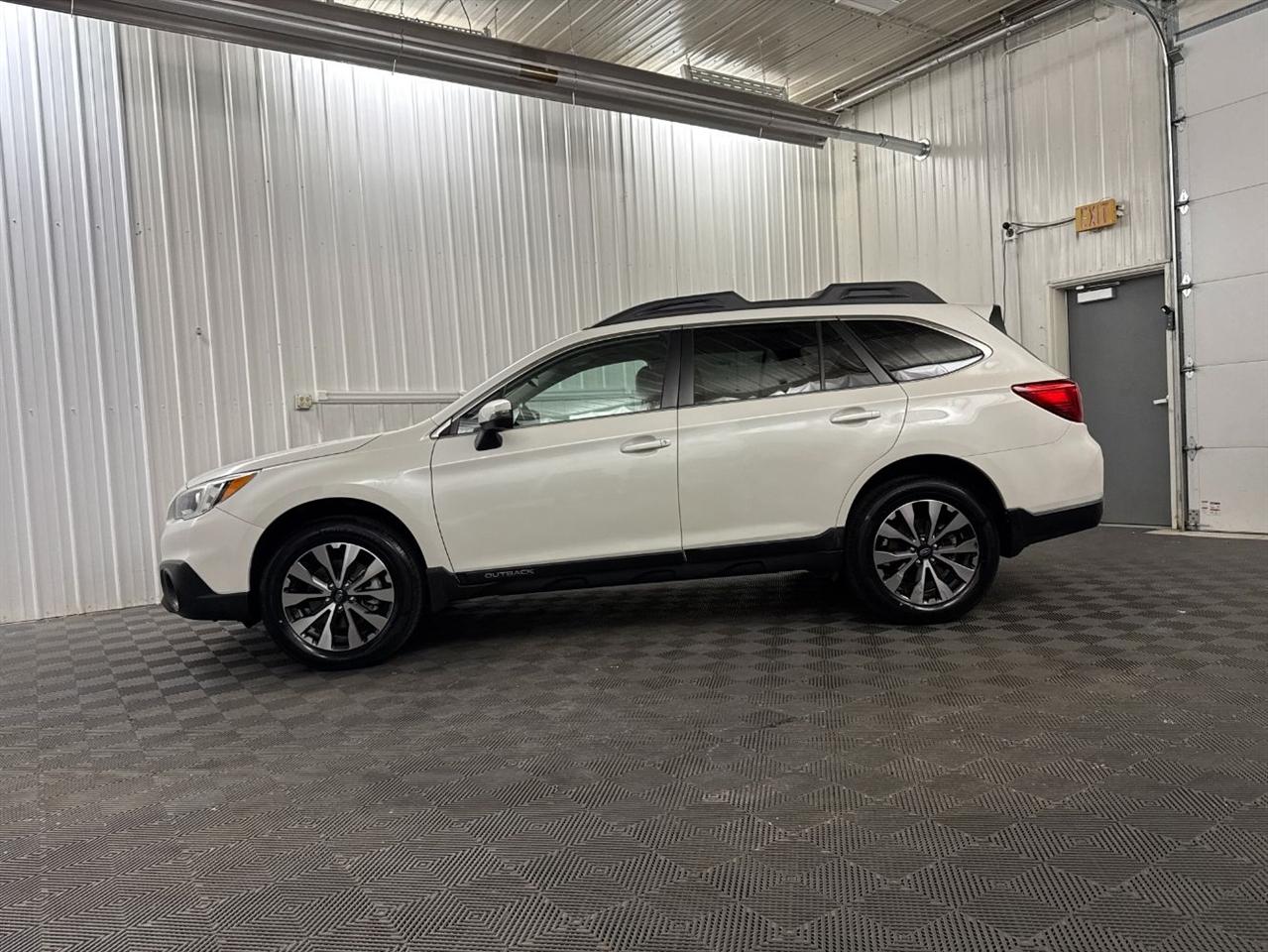 Subaru Outback  2017