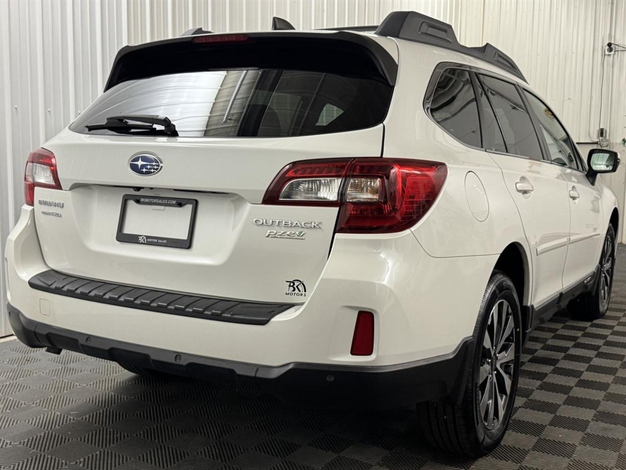 Subaru Outback  2017
