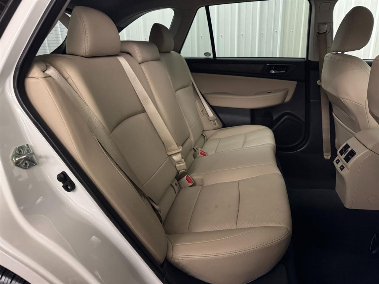 Subaru Outback  2017