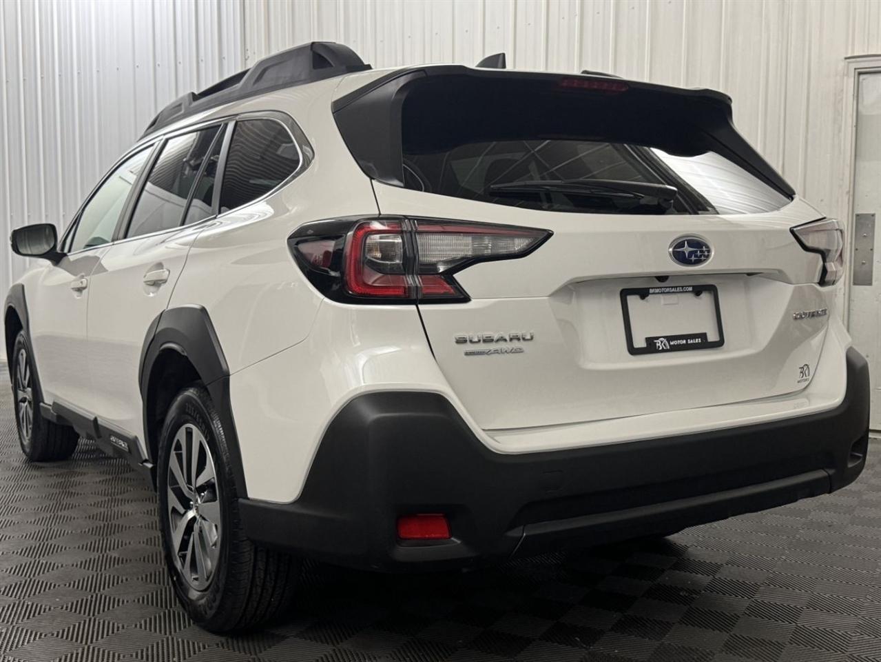 Subaru Outback  2024