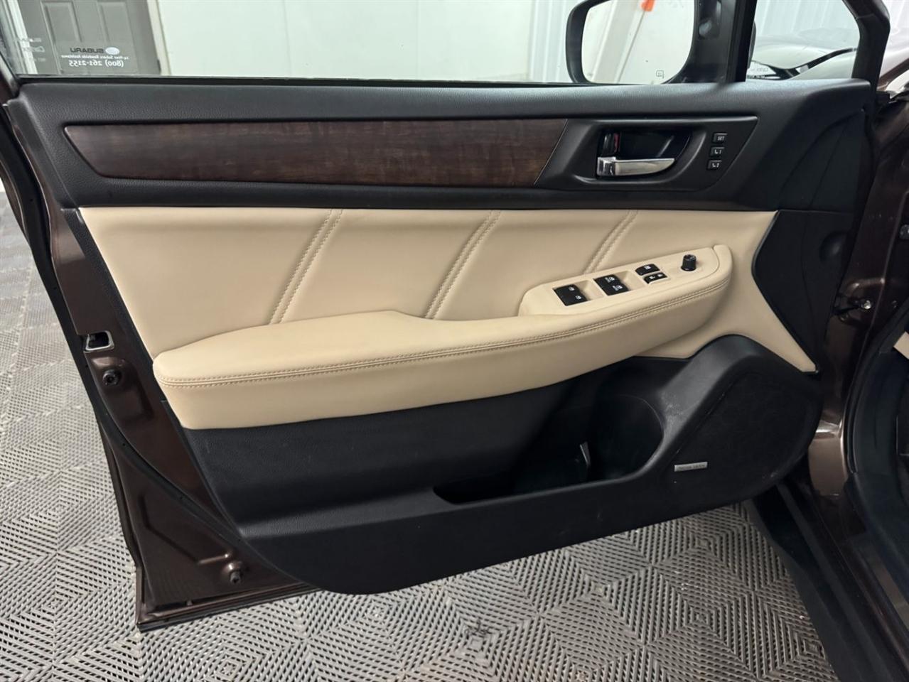 Subaru Outback  2019