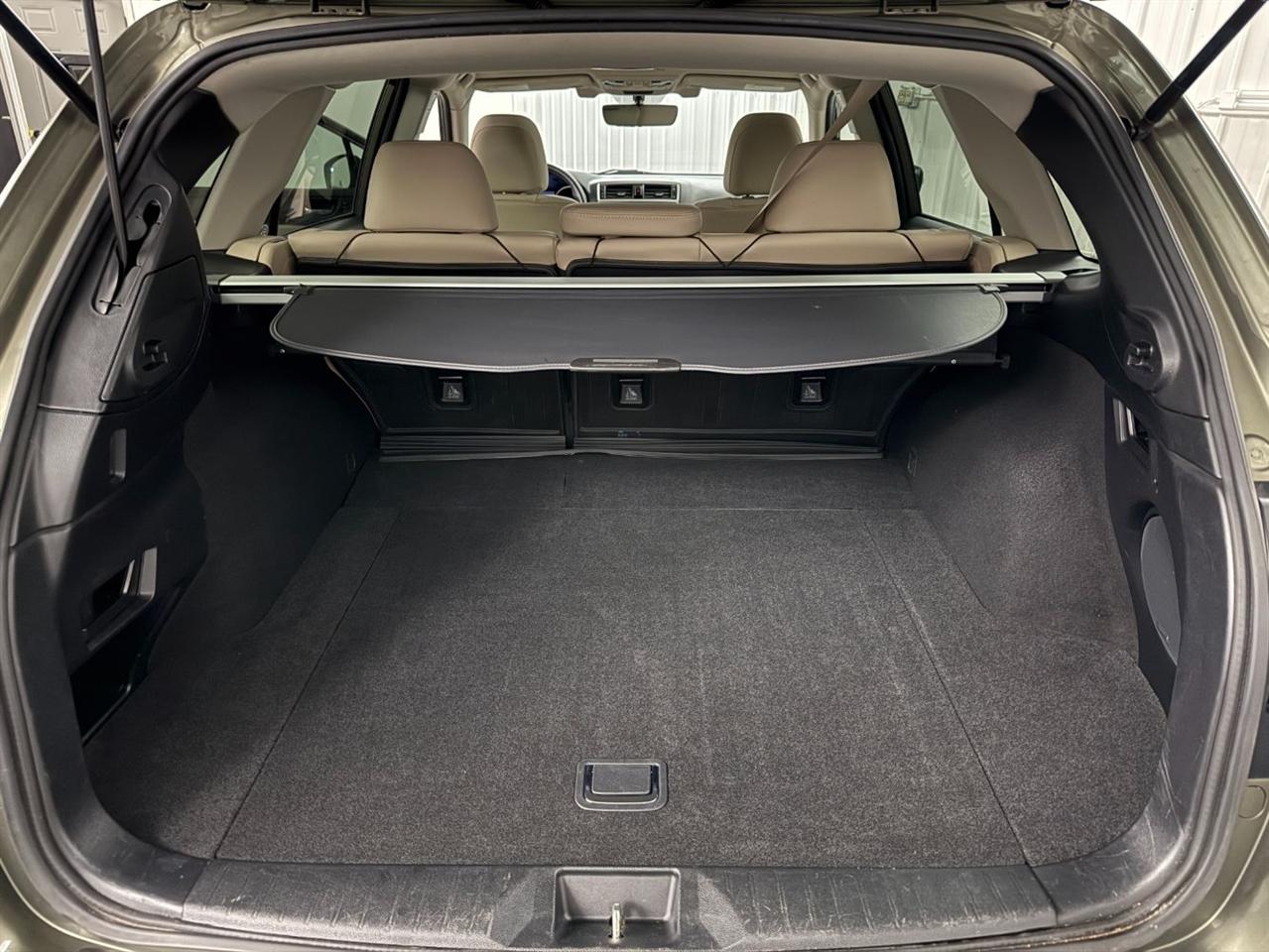 Subaru Outback  2018