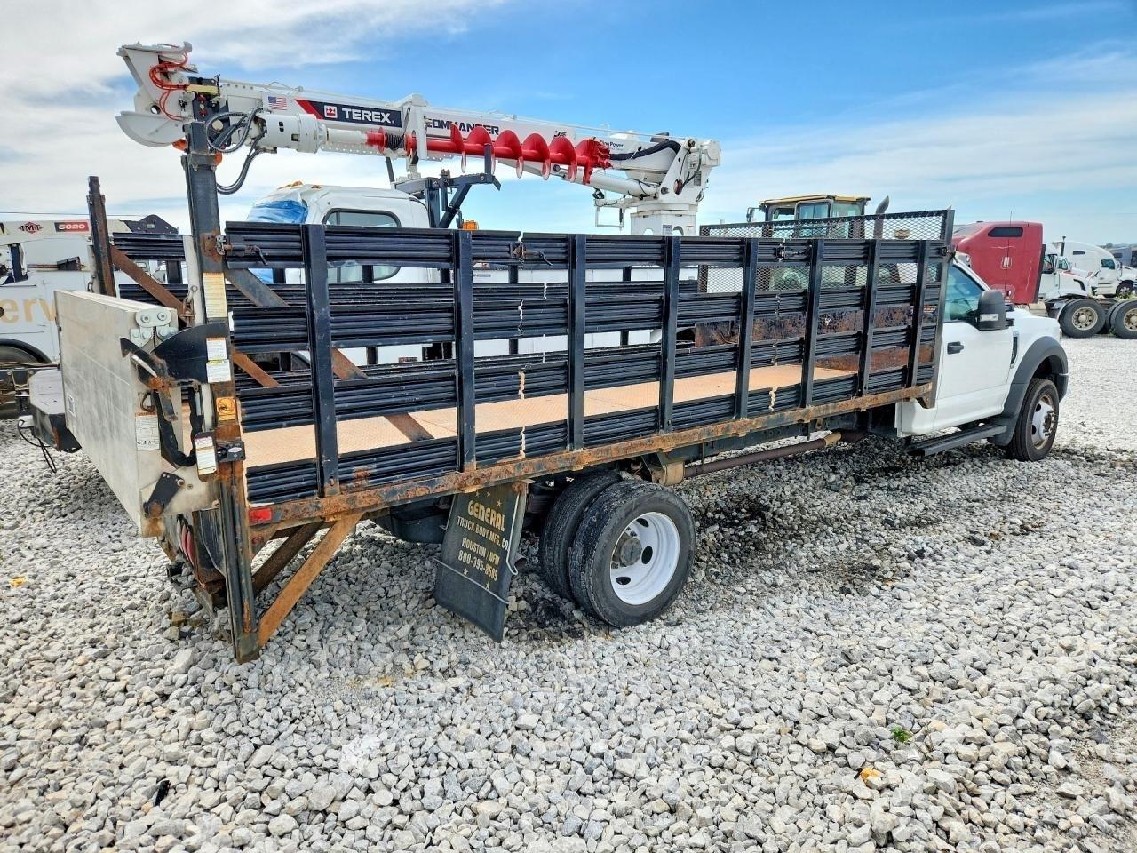 Ford F-550  2019