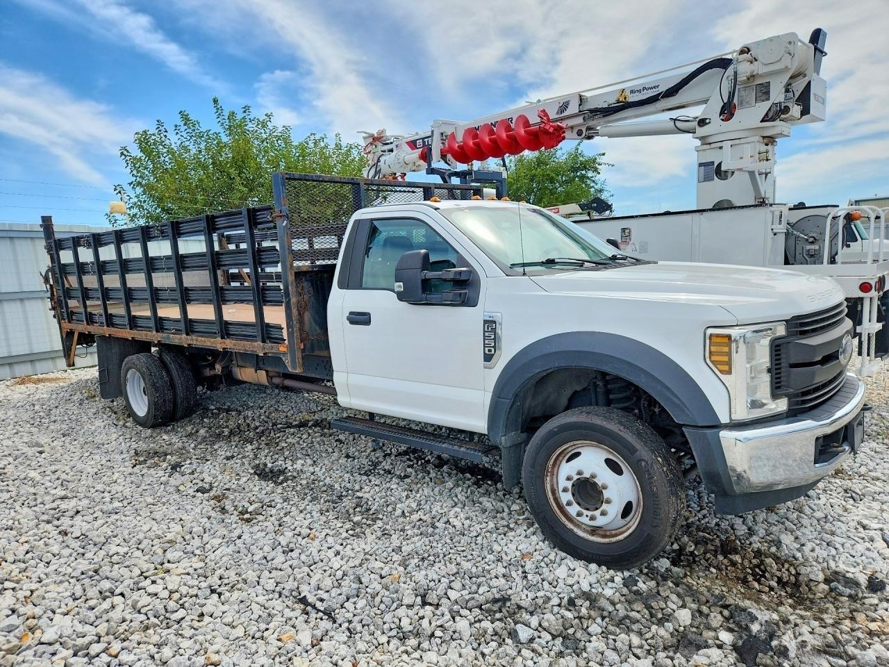 Ford F-550  2019