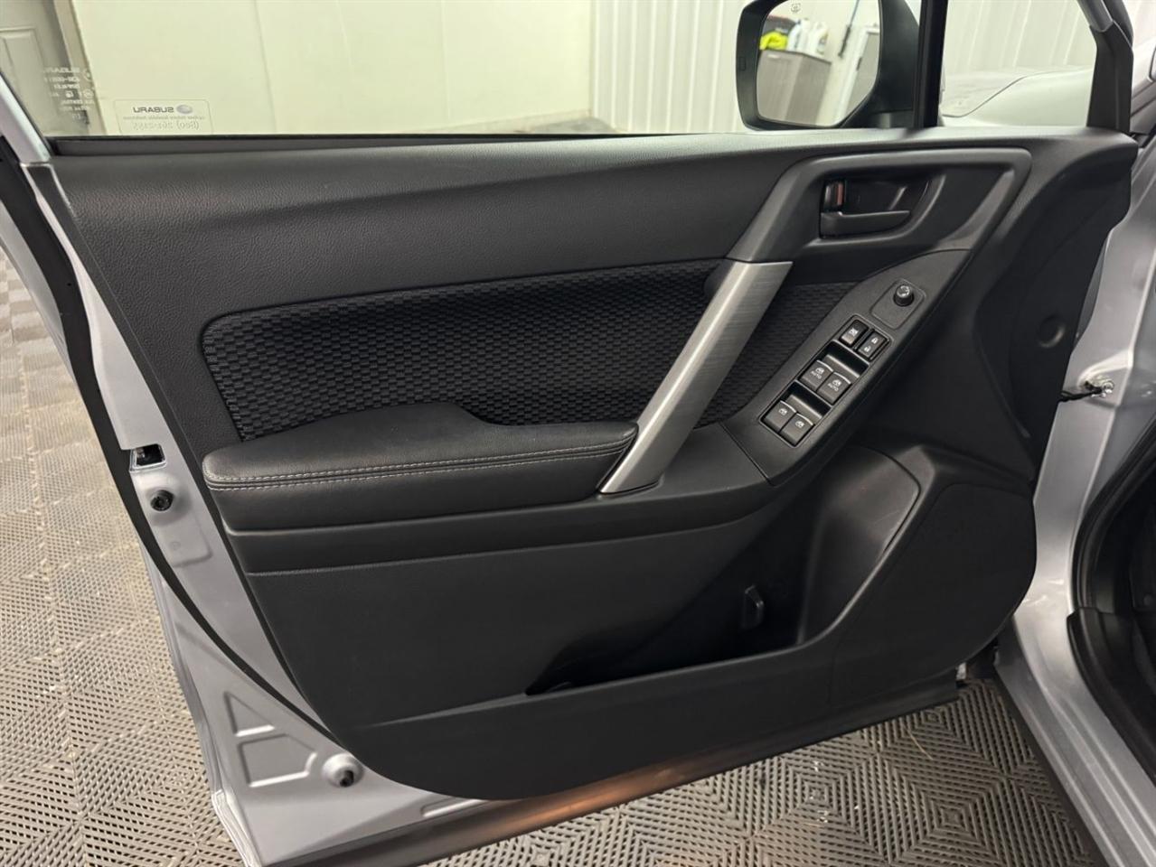 Subaru Forester  2018