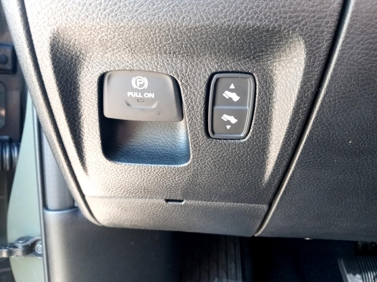 RAM 1500 Laramie 4x4 Crew Cab 5'7" Box 2026 RAM 1500 Laramie 4x4 Crew Cab 5'7" Box 2026