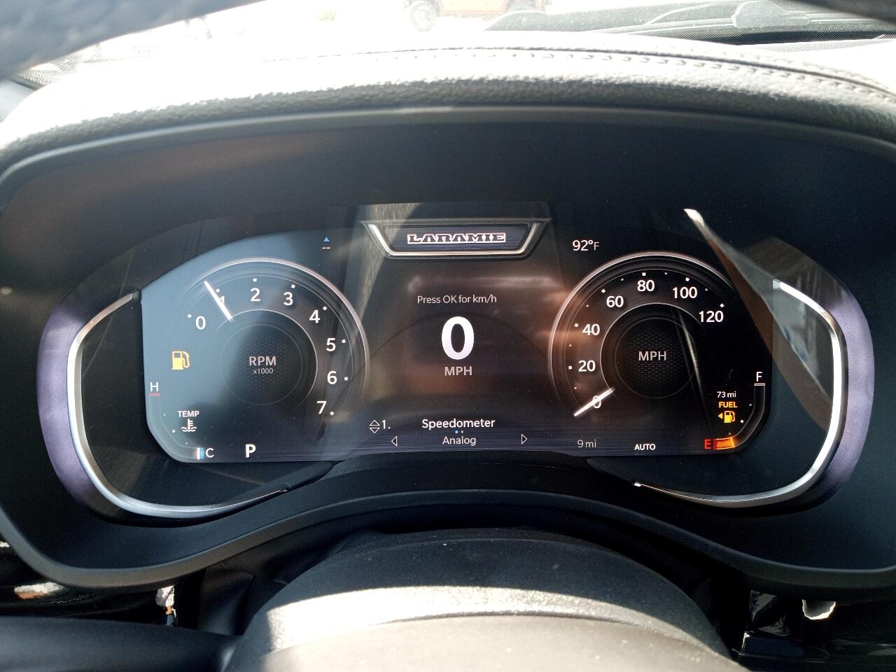 RAM 1500 Laramie 4x4 Crew Cab 5'7" Box 2026 RAM 1500 Laramie 4x4 Crew Cab 5'7" Box 2026