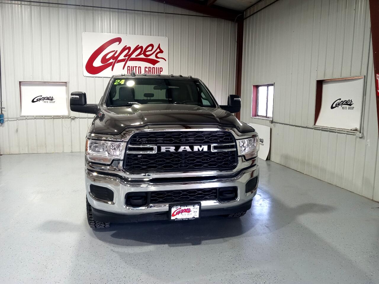2024 Ram 2500 Tradesman photo 2