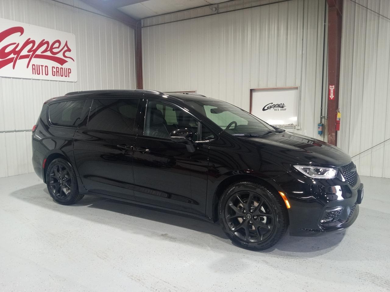 2026 Chrysler Pacifica Limited FWD