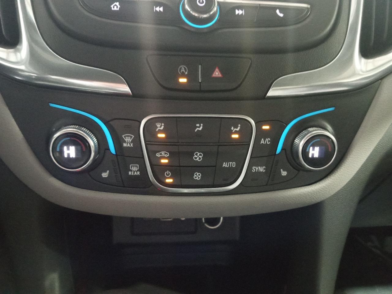 Chevrolet Equinox AWD 4dr LT w/1LT 2024