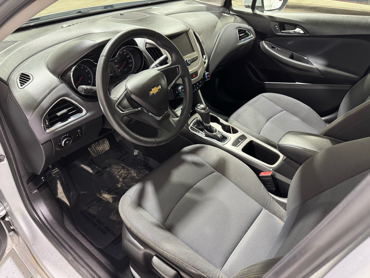 Chevrolet Cruze 4dr Sdn 1.4L LS w/1SB 2018