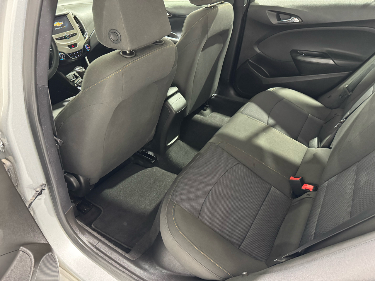 Chevrolet Cruze 4dr Sdn 1.4L LS w/1SB 2018