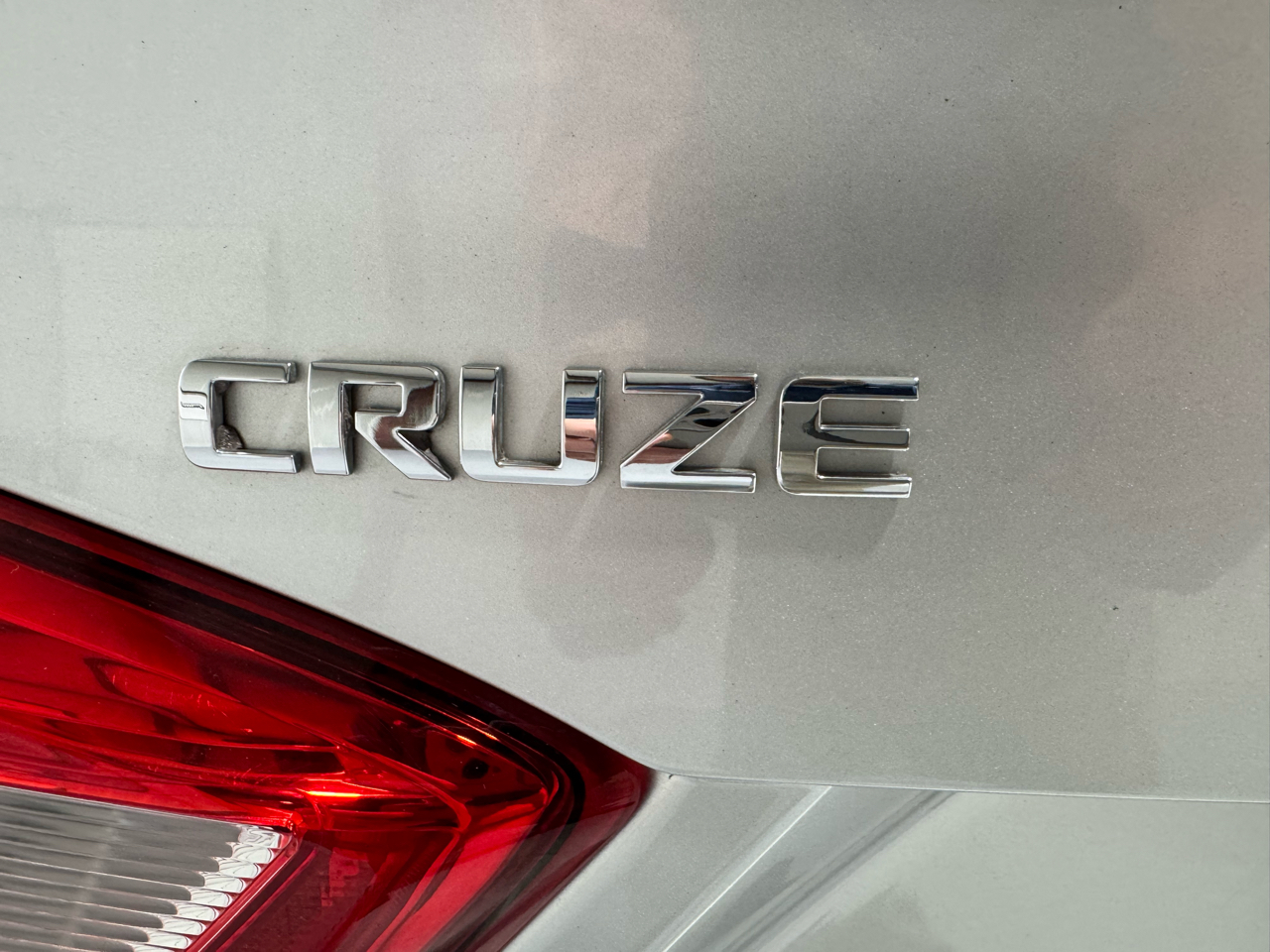 Chevrolet Cruze 4dr Sdn 1.4L LS w/1SB 2018