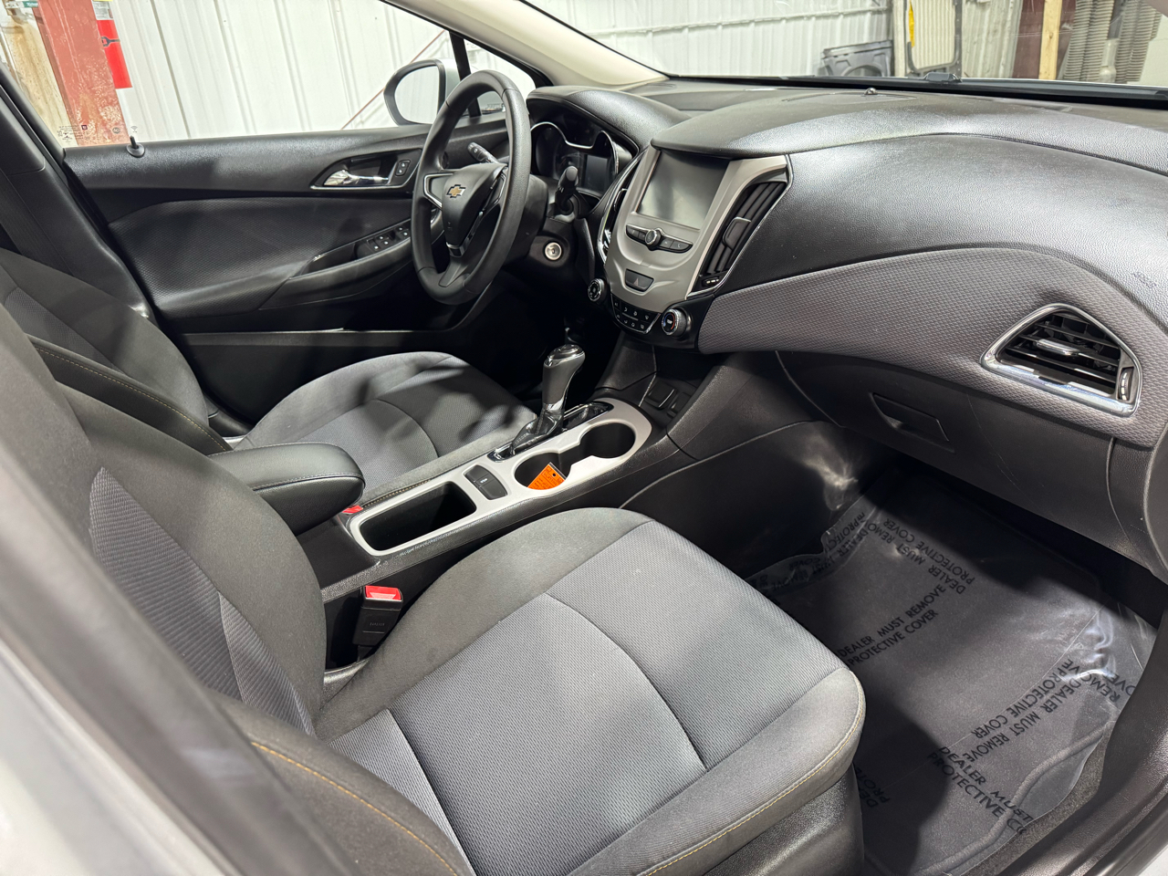 Chevrolet Cruze 4dr Sdn 1.4L LS w/1SB 2018