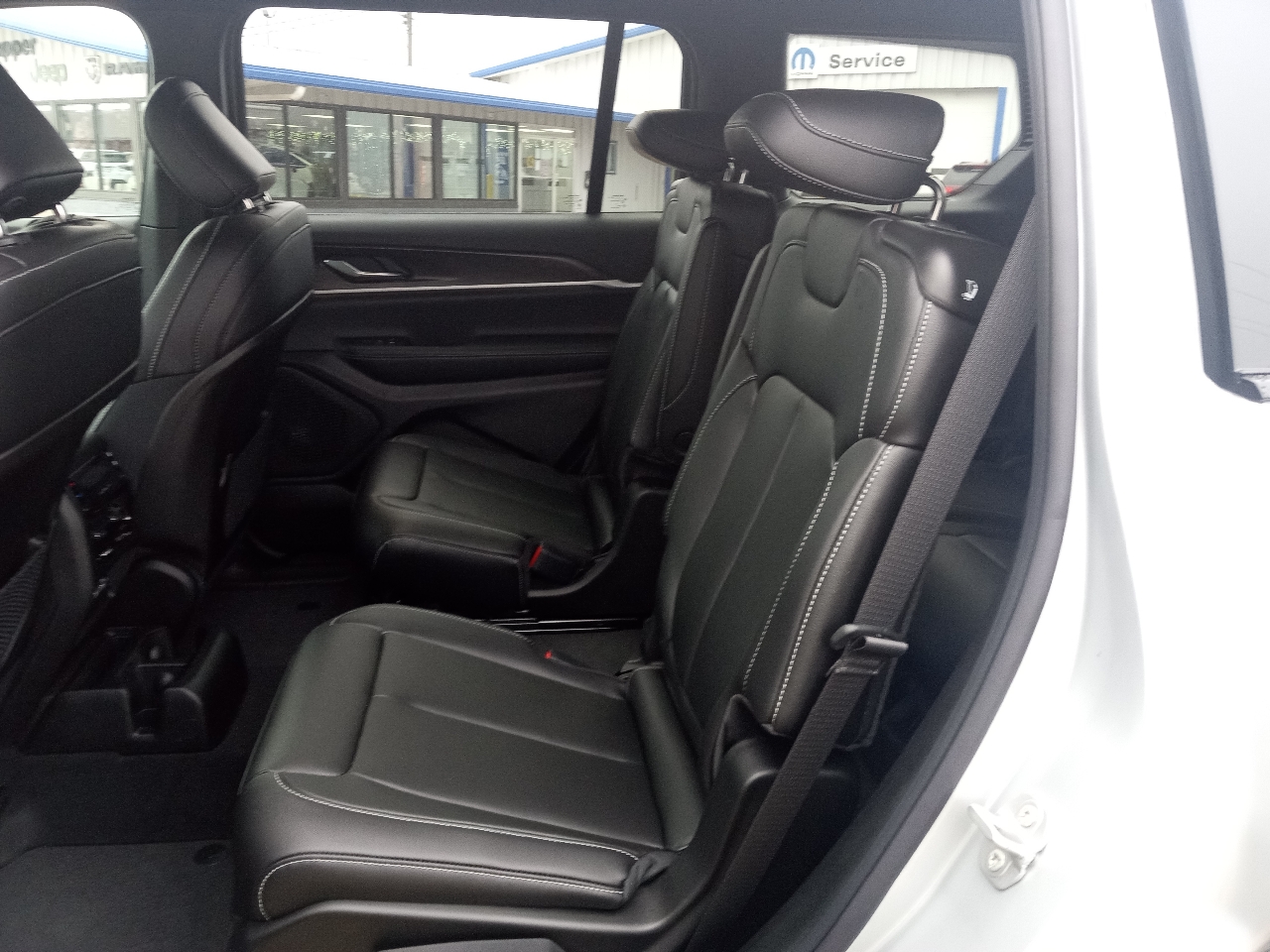 Jeep Grand Cherokee L Limited 4x4 2025