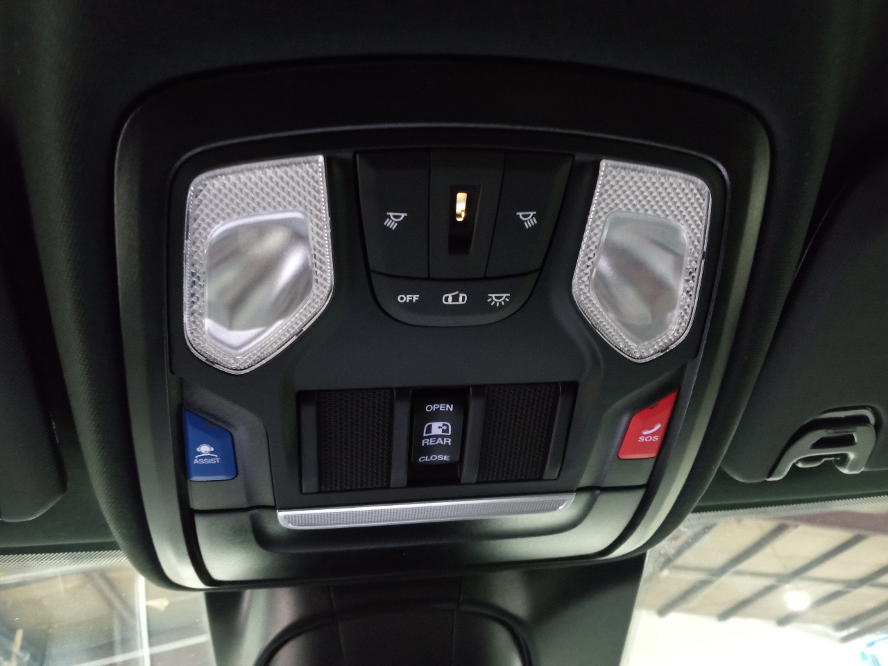 RAM 2500 Black Express 4x4 Crew Cab 6'4" Box 2026