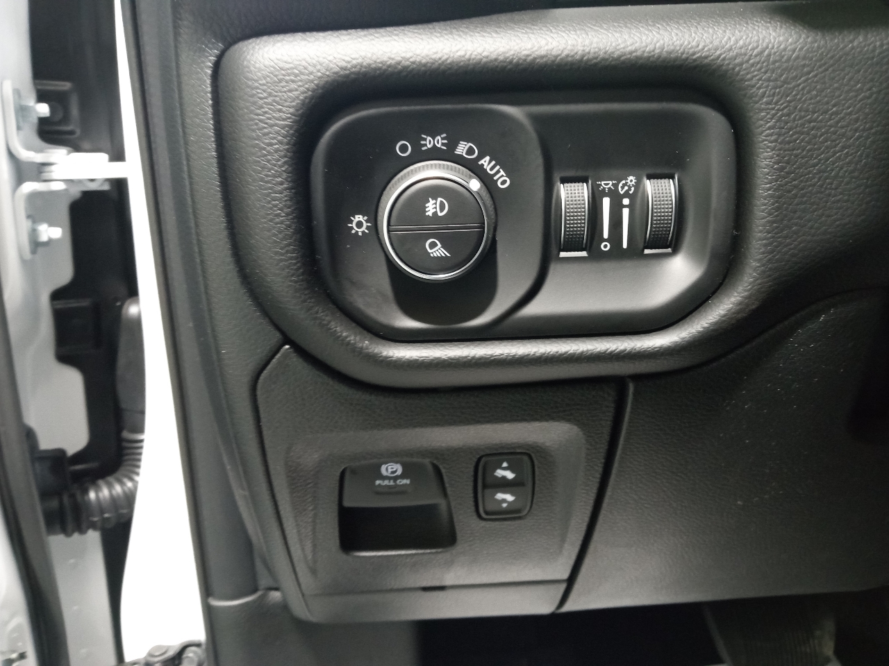 RAM 1500 Big Horn 4x4 Crew Cab 5'7" Box 2026