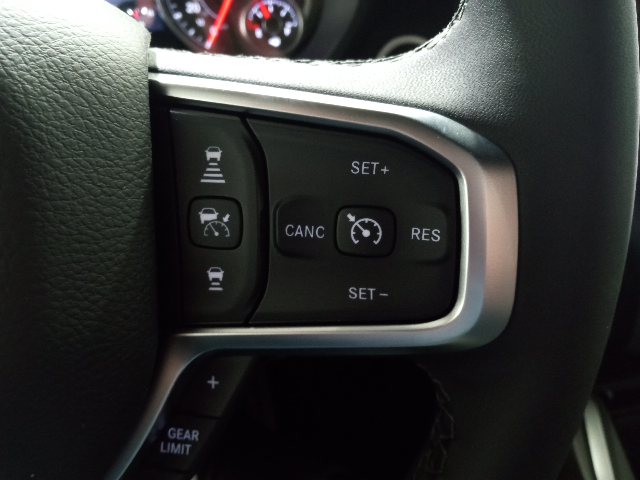 RAM 1500 Big Horn 4x4 Crew Cab 5'7" Box 2026